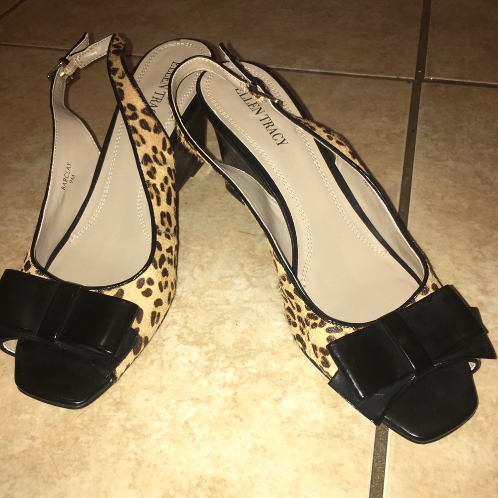 Ellen Tracy Animal Print Barclay size 9